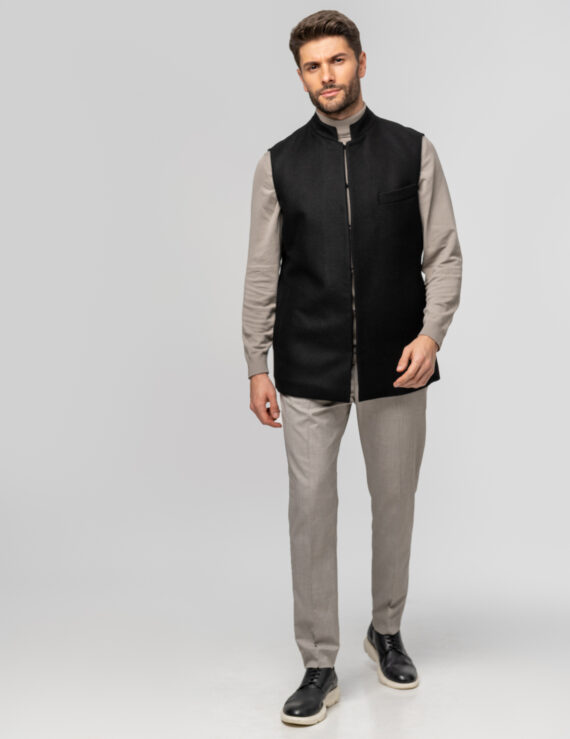 Sudairya | Classic Black